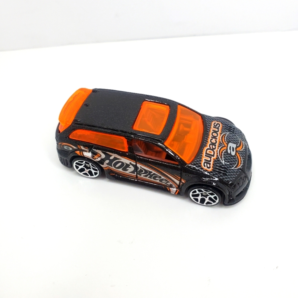 Mattel Hot Wheels 2002 Audacious Black Orange Diecast 1:64 Scale